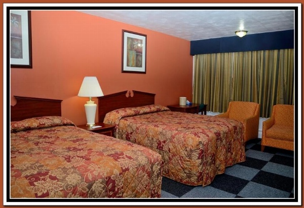 The Cardinal Inn image 1