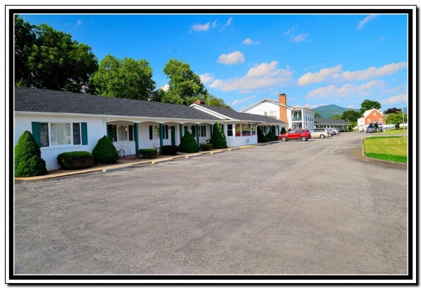 The Cardinal Inn image 29